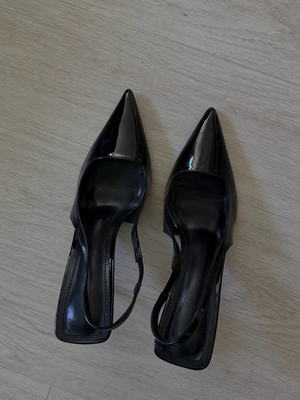 Slingback Pointed Toe Patent Stiletto Heels - Black - Picture 3 of 4